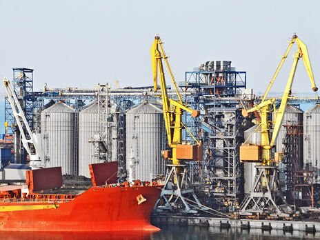 Из портов Украины вышли еще три судна с зерном