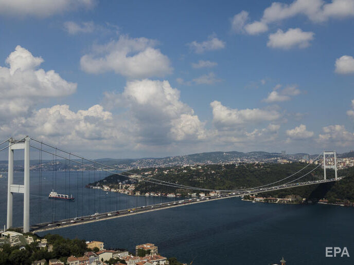 Турция в пять раз увеличивает стоимость прохода через Босфор и Дарданеллы