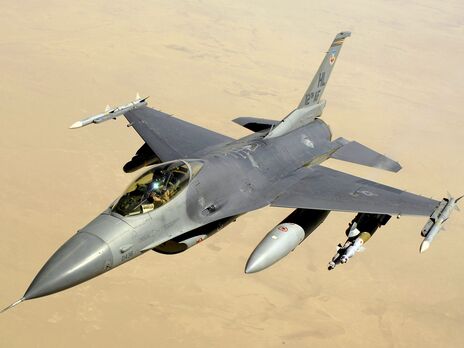 У США вже є програма навчання пілотів ЗСУ польотам на F-16, зазначив Жданов
