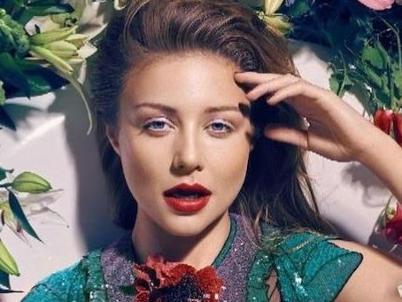 Песню Тины Кароль 