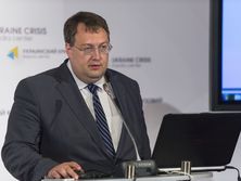 Геращенко сообщал, что оперативные сотрудники Национальной полиции выслеживали воров-домушников в Княжичах