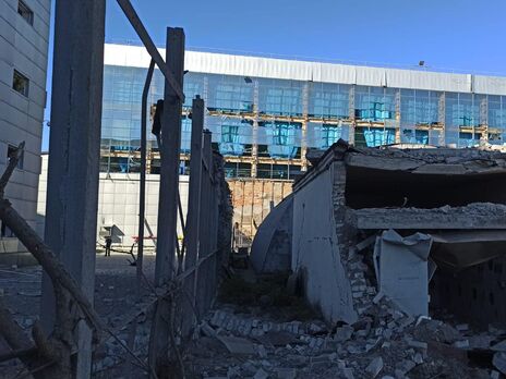 Понад 60 об'єктів зруйновано протягом доби в Харківській області, серед них – великий спорткомплекс