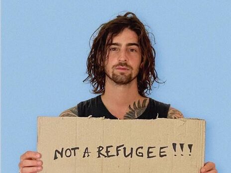 Dantes презентував пісню Not A Refugee. Аудіо