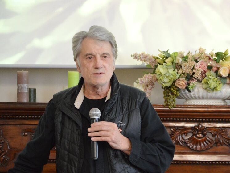 Ющенко побывал на форуме пчеловодов в Одесской области. Фото