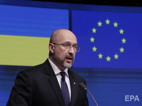 Шмыгаль настаивает, чтобы россиянам запретили въезд в ЕС