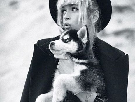 Брежнева поделилась селфи в пижаме