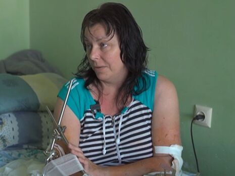 “Думала: “Відкопаюся чи помру під землею?” Жителька Бахмута поділилася історією з музеєм “Голоси Мирних” Фонду Ріната Ахметова