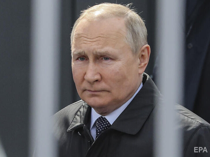 Веллер о Путине: Если очень много людей кому-то желают, чтобы он сдох, это вредно для здоровья того, кому желают