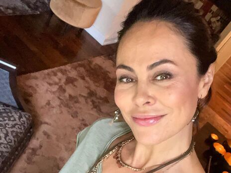 48-летняя Наталья Кличко снялась в декольте без бюстгальтера