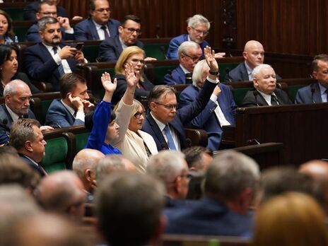 Польский парламент принял новые требования о компенсации от Германии за Вторую мировую войну