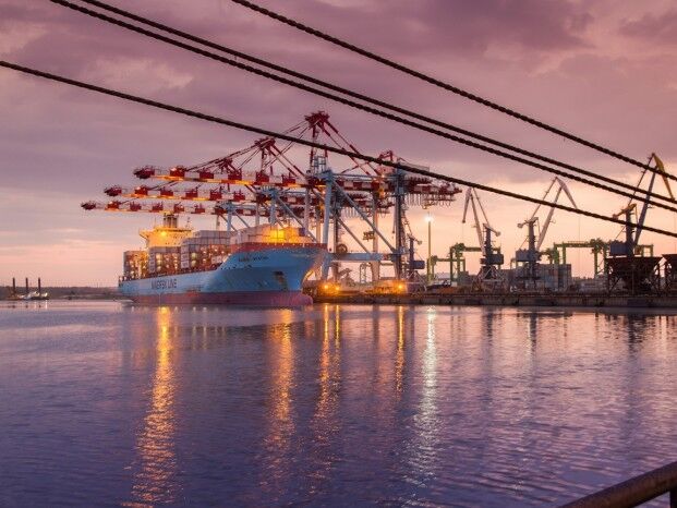 Экспорт металла через порты позволит предприятиям возобновить работу, а Украине – получить валюту – эксперт
