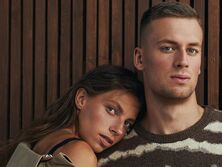 "Вечер был особенным и незабываемым". Бех-Романчук показала романтическую фотосессию с мужем в Париже