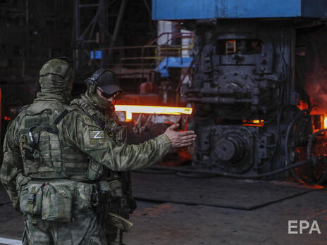 За даними ОВА, співробітників Алчевського металургійного комбінату окупанти "мобілізували", незважаючи на бронь