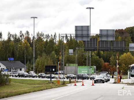 Після оголошення мобілізації з Росії виїхало 260 тис. чоловіків. Силовики хочуть закрити кордон – ЗМІ