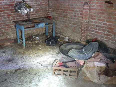 В освобожденных Липцах Харьковской области СБУ нашла камеры пыток