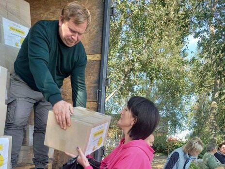 Община Марганца получила от Фонда Рината Ахметова более 1,2 тыс. продуктовых наборов