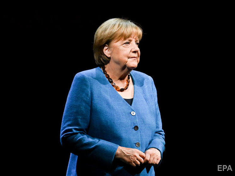 Меркель призвала "не отмахиваться" от ядерных угроз России