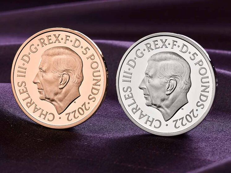 В Великобритании показали первые монеты с портретом Чарльза III