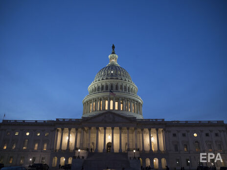 За два дня законопроект поддержали обе палаты Конгресса США