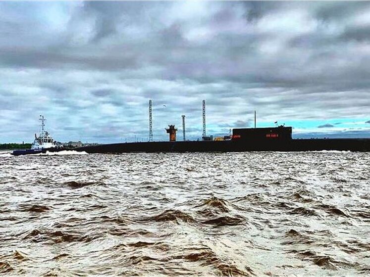 НАТО відстежив переміщення найбільшого російського ядерного підводного човна зі зброєю 