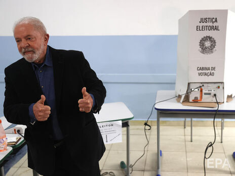 У Бразилії у другий тур президентських виборів вийшли колишній і чинний глави держави