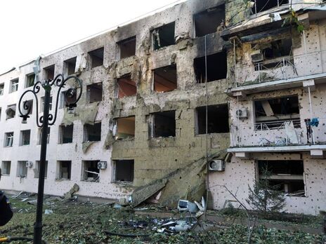 Оккупанты за сутки нанесли по территории Украины три ракетных и 12 авиационных ударов
