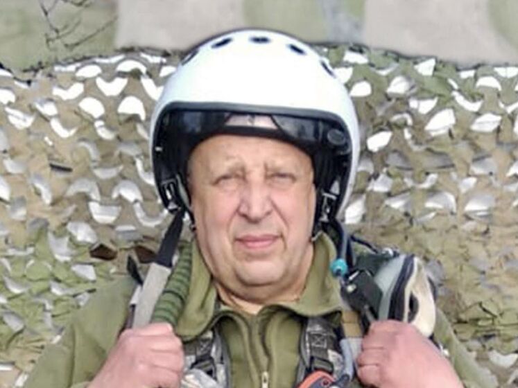 У Бучі попрощалися з українським пілотом – командиром Привидів Києва. Він загинув у бою над Чорним морем