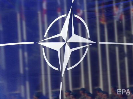 По словам неназванного чиновника НАТО, в Альянсе наблюдают за ядерной позицией России
