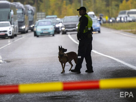 ФСБ не выпускает из России украинцев с российскими паспортами – Минреинтеграции