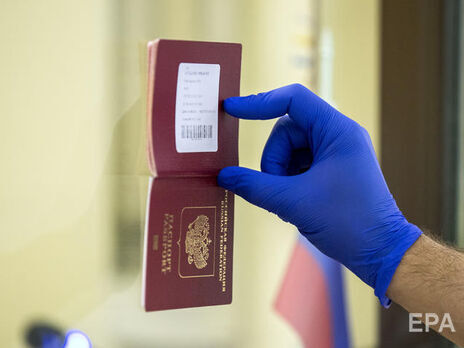 Болгария запретила въезд без виз россиянам с дипломатическими и служебными паспортами