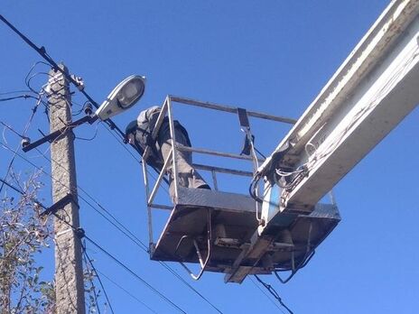 Энергетики ДТЭК Ахметова вернули свет для 17 тысяч семей Донецкой и Днепропетровской областей