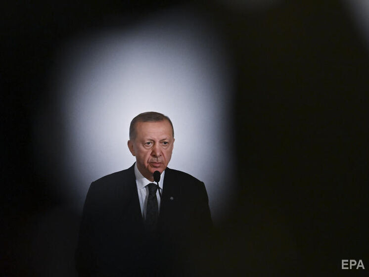 Бєлковський: Ердоган метушиться над мирним договором для України, бо програє найближчі вибори. Йому потрібні великі справи, а мир у Європі – це величезне досягнення