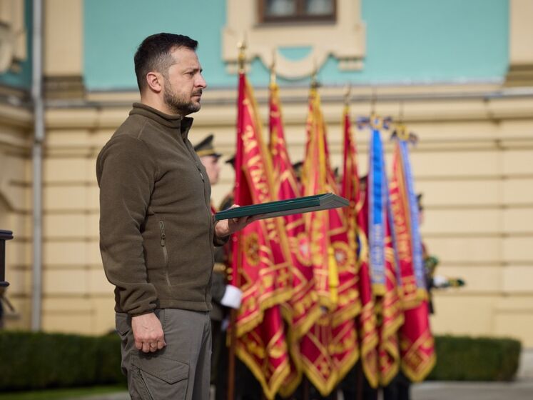 Зеленский присвоил звание Героя Украины 12 военным, в том числе командующему Воздушными силами ВСУ