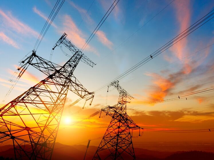 Зеленский попросил киевлян еще больше сократить потребление электричества в вечернее время