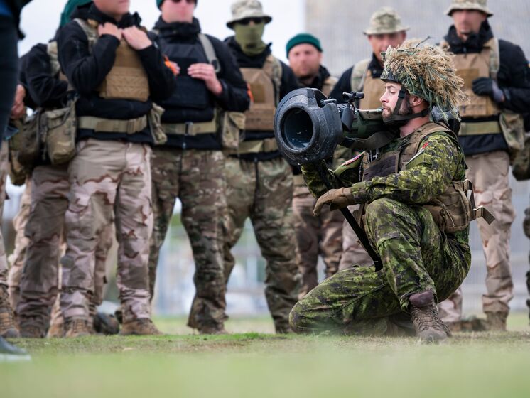 Польша будет участвовать в обучении украинских военных – Боррель
