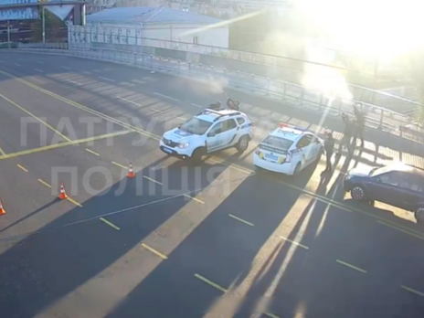 Полиция показала, как сбивала дрон-камикадзе над Киевом из автоматов. Видео