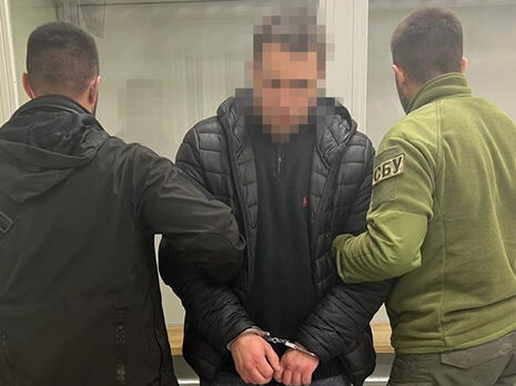 СБУ задержала жителя Бучи, который помогал оккупантам, а потом вступил в добробат