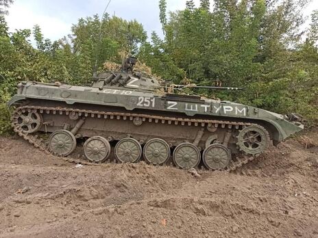 Бутусов: Путін мілітаризує Україну такими темпами, якими ніколи не озброював навіть власні танкові війська