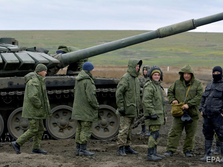 В России студенты колледжей шьют снаряжение для военных – РосСМИ