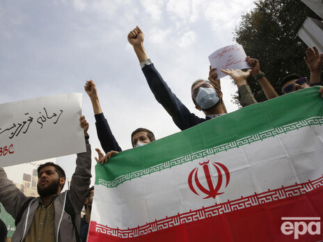В Иране возобновились протесты спустя 40 дней после смерти 22-летней студентки
