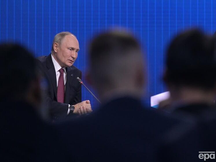 "Усім сидіти на дупі рівно і не крякати". Путін прокоментував Революцію гідності в Україні