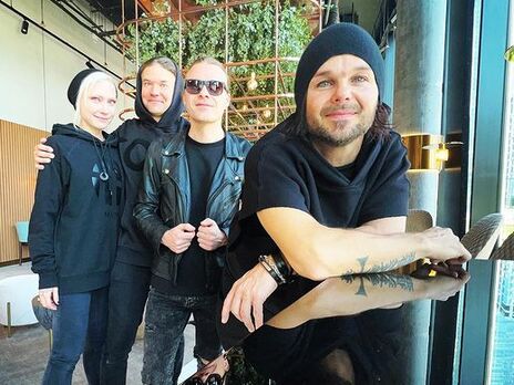 Группа The Rasmus на концерте в Германии посвятила хит In The Shadows Украине. Видео