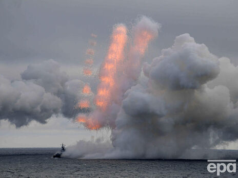 РФ сосредоточила в Черном море три носителя с 20 ракетами 