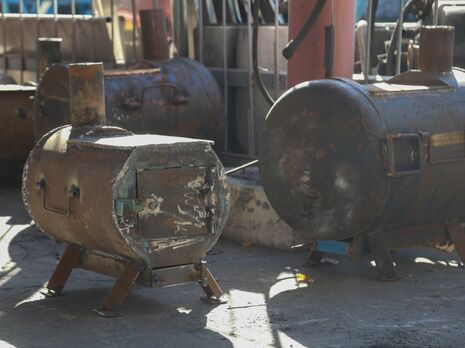 Украинские бойцы получат почти 400 печей от 