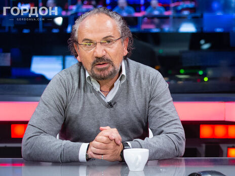 Шустер: Как физиолог и биохимик я могу сказать о мышцах на попе, всяких выходах и входах, но мне очень сложно оценить приверженность Путина этому органу