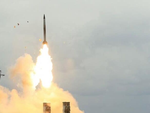 У Хмельницькій області уламки збитої ракети впали на цивільний об'єкт, є руйнування – ОВА