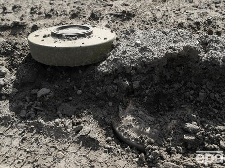 В Николаевской области два человека получили ранения в результате взрыва мины. Среди пострадавших – мальчик