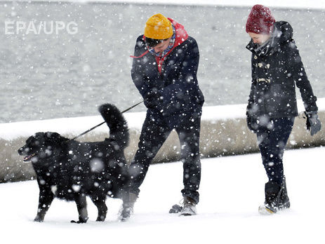 Госслужба по ЧС предупредила о сильном снеге и гололеде