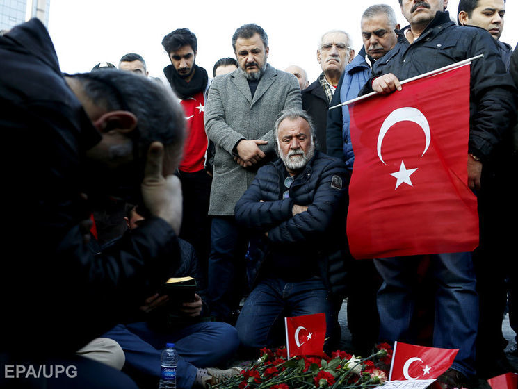 Количество погибших в результате теракта в Стамбуле увеличилось до 39