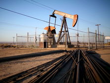 Стоимость нефти превысила $57 за баррель